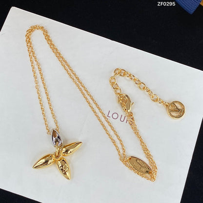 [Vicky]LOUISETTE PEDANT GOLD NECKLACE